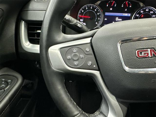 Photo of 2023 Summit White GMC Terrain