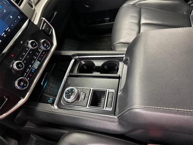 Photo of 2022 STONE BLUE Ford Expedition Max