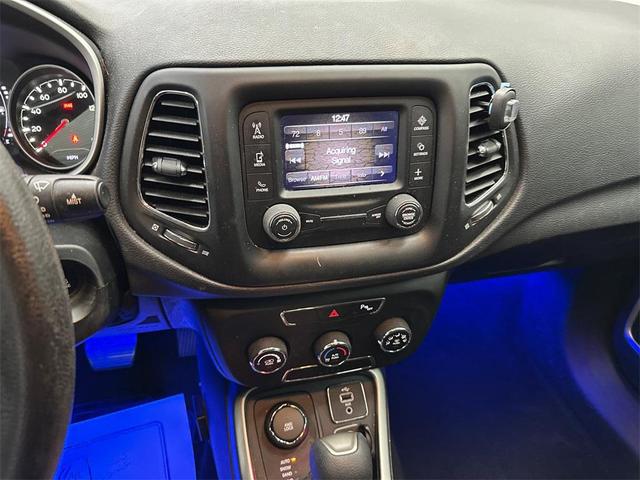 Photo of 2017 Diamond Black Crystal Pearlcoat Jeep New Compass