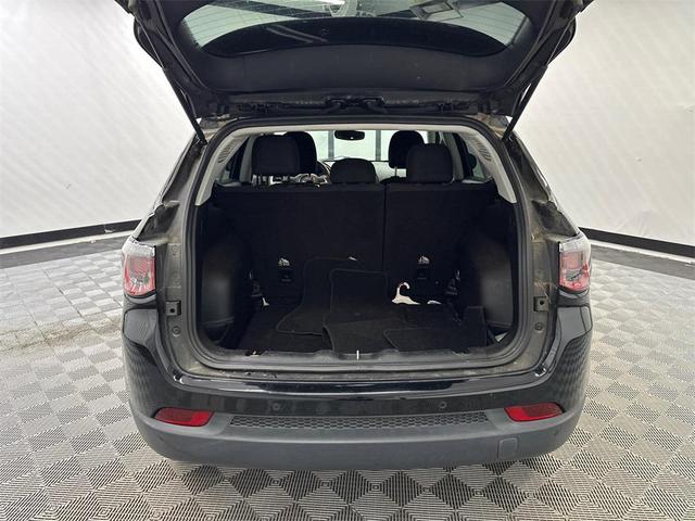 Photo of 2017 Diamond Black Crystal Pearlcoat Jeep New Compass