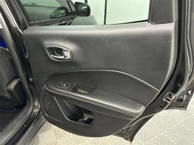 Photo of 2017 Diamond Black Crystal Pearlcoat Jeep New Compass