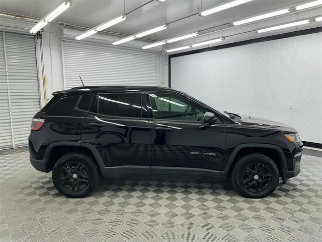 Photo of 2017 Diamond Black Crystal Pearlcoat Jeep New Compass