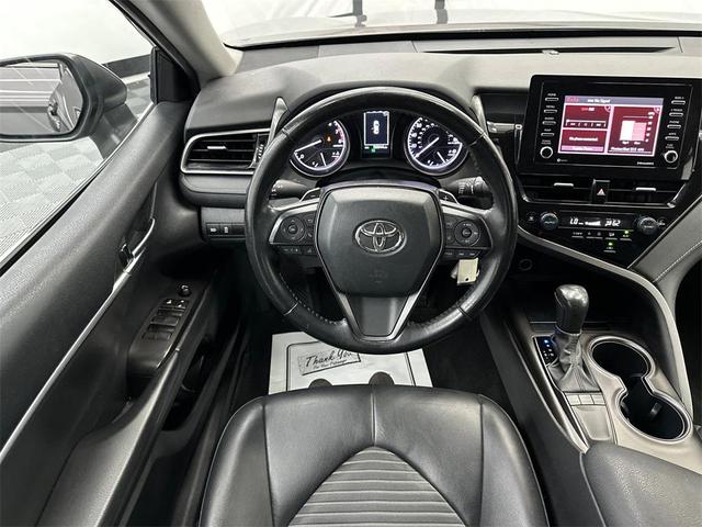 Photo of 2023 Predawn Gray Mica Toyota Camry