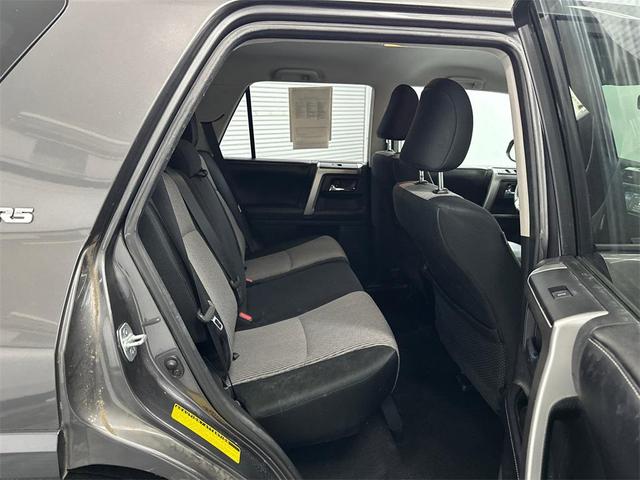 Photo of 2016 Magnetic Gray Metallic Toyota 4Runner