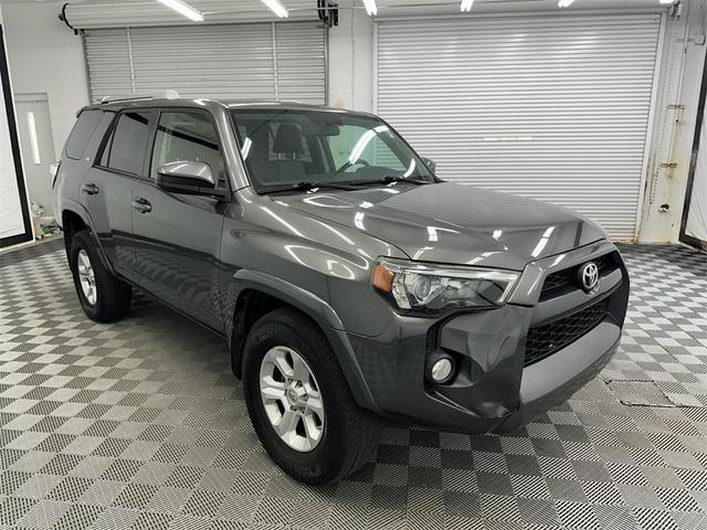 Photo of 2016 Magnetic Gray Metallic Toyota 4Runner