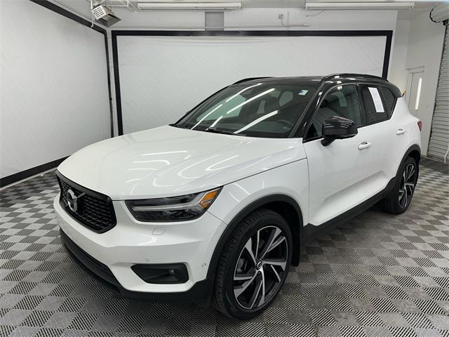 2020 Volvo XC40