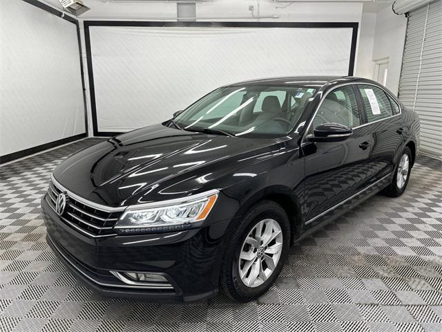 2016 Volkswagen Passat