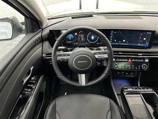 Photo of 2025 Serenity White Pearl Hyundai TUCSON