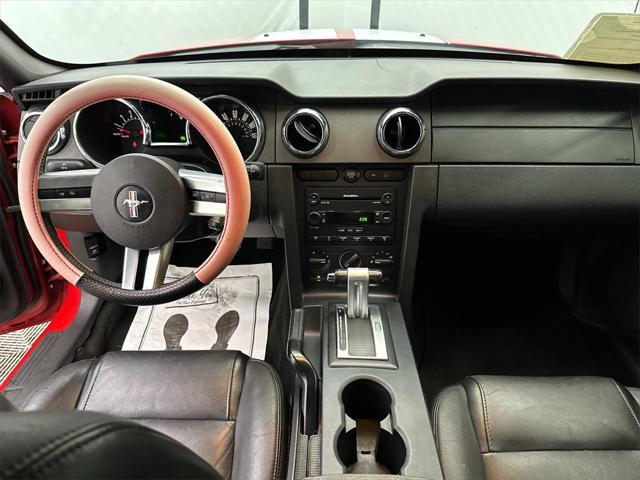 Photo of 2006 Torch Red Clearcoat Ford Mustang