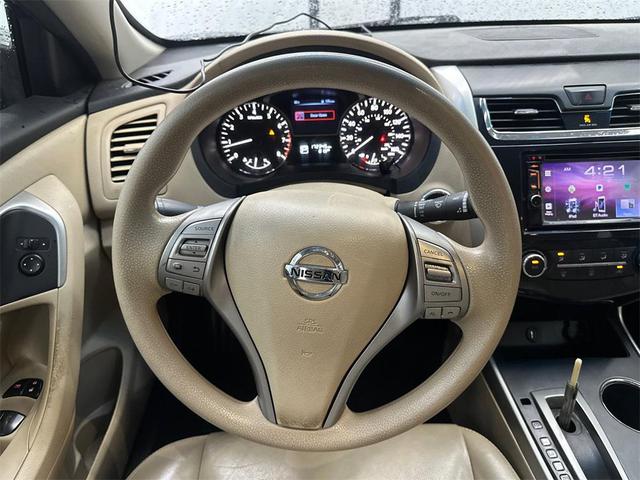 Photo of 2015 Storm Nissan Altima