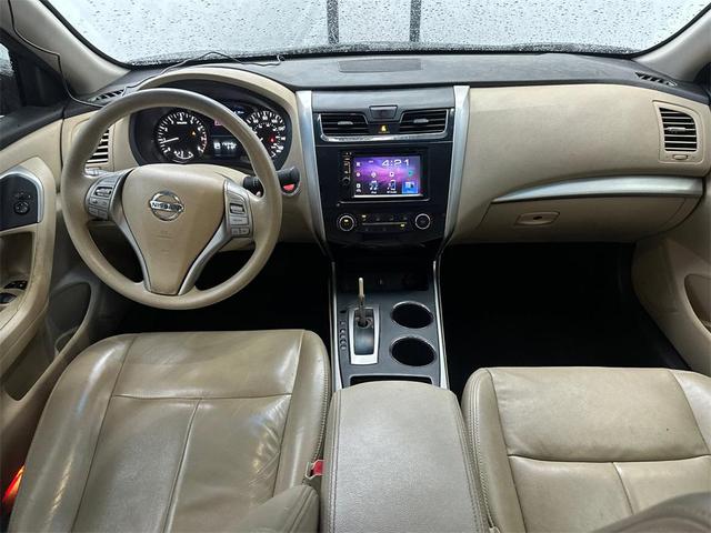 Photo of 2015 Storm Nissan Altima