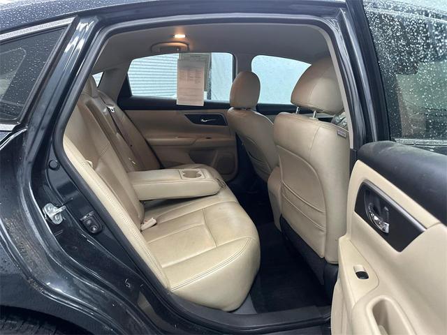 Photo of 2015 Storm Nissan Altima