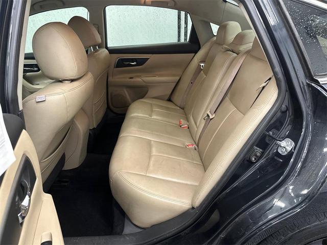 Photo of 2015 Storm Nissan Altima