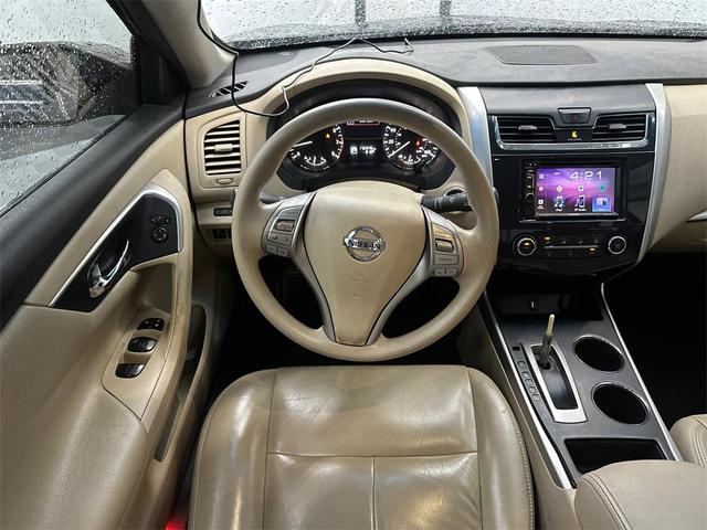 Photo of 2015 Storm Nissan Altima