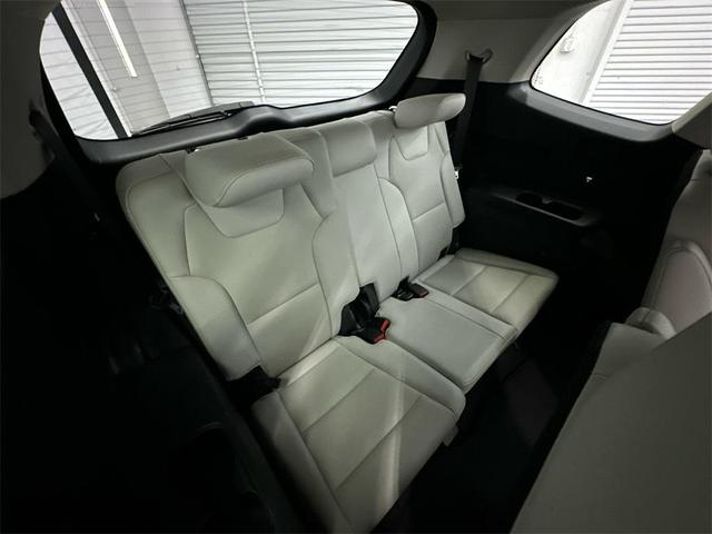 Photo of 2022 Gravity Grey Kia Telluride