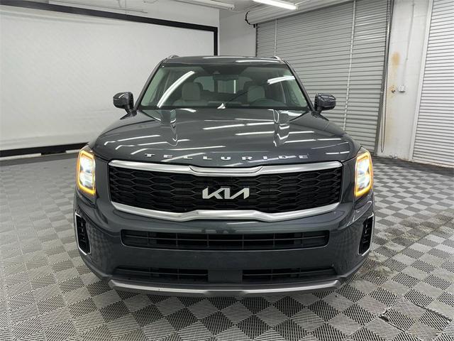 Photo of 2022 Gravity Grey Kia Telluride
