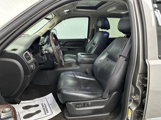 Photo of 2012 Steel Gray Metallic GMC Yukon