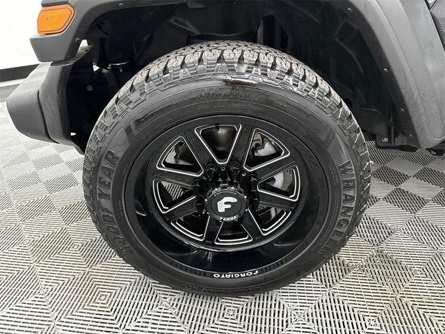 Photo of 2021 Black Clearcoat Jeep Wrangler Unlimited