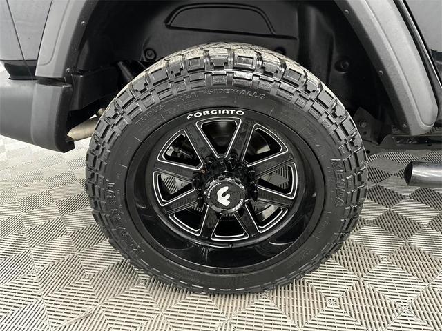 Photo of 2021 Black Clearcoat Jeep Wrangler Unlimited