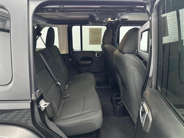 Photo of 2021 Black Clearcoat Jeep Wrangler Unlimited