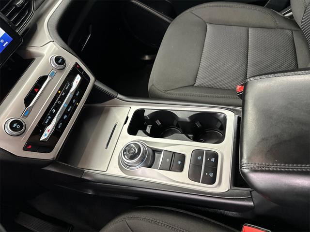 Photo of 2023 Gray Metallic Ford Explorer
