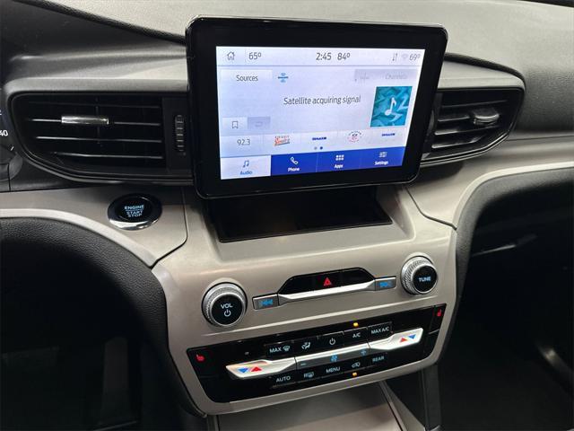 Photo of 2023 Gray Metallic Ford Explorer