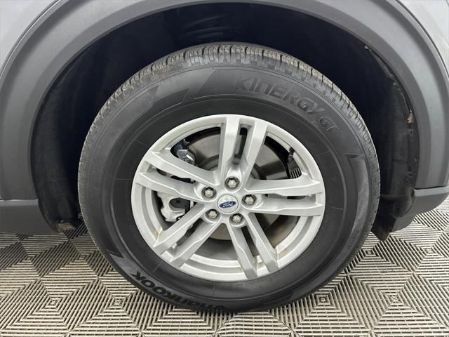 Photo of 2023 Gray Metallic Ford Explorer