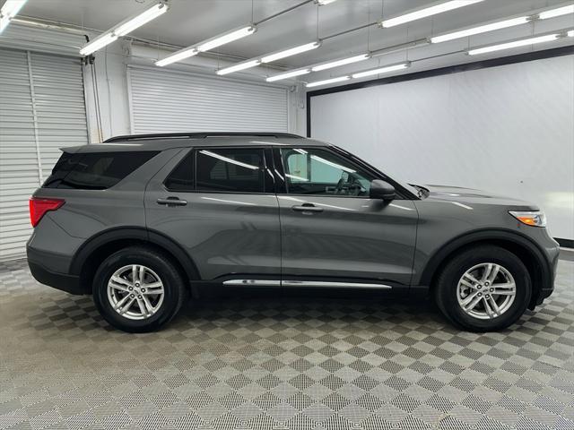 Photo of 2023 Gray Metallic Ford Explorer