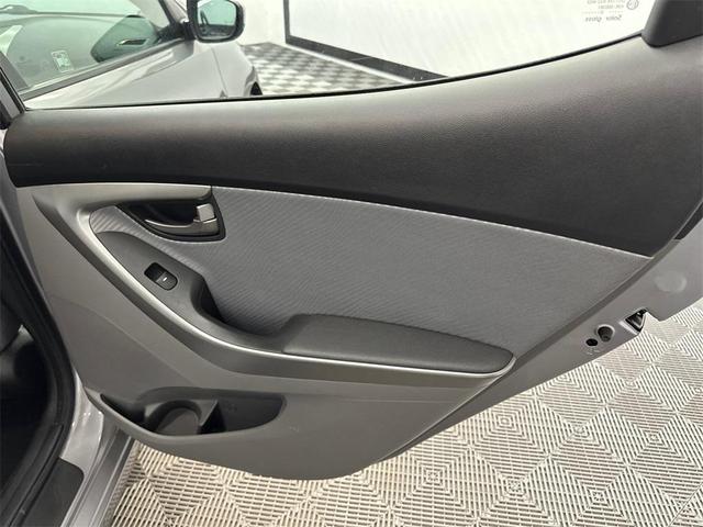 Photo of 2013 Titanium Gray Metallic Hyundai ELANTRA