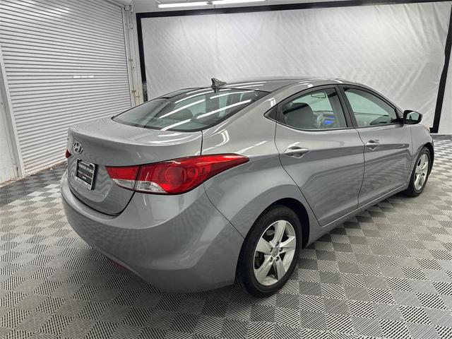 Photo of 2013 Titanium Gray Metallic Hyundai ELANTRA
