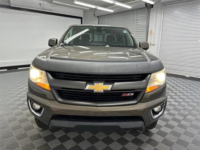 Photo of 2017 Brownstone Metallic Chevrolet Colorado