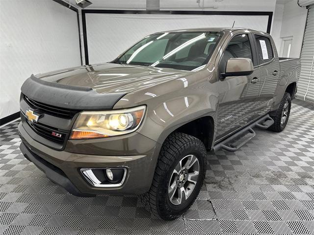 Photo of 2017 Brownstone Metallic Chevrolet Colorado