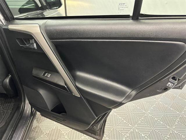 Photo of 2018 Magnetic Gray Metallic Toyota RAV4