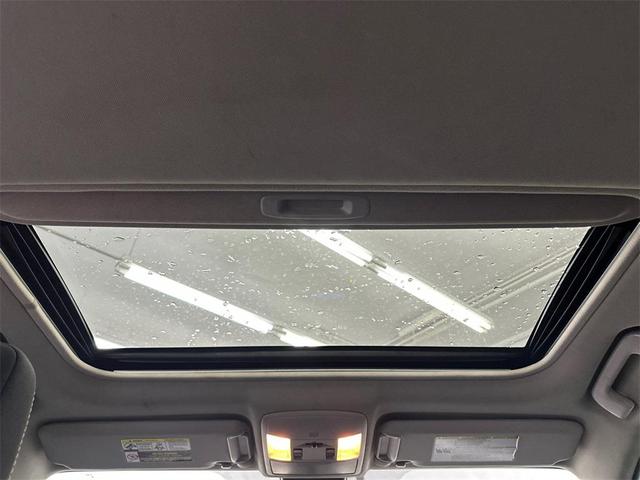 Photo of 2018 Magnetic Gray Metallic Toyota RAV4