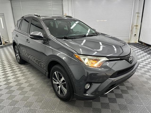 Photo of 2018 Magnetic Gray Metallic Toyota RAV4