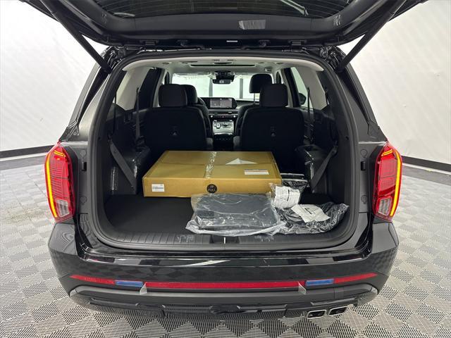 Photo of 2025 Abyss Black Pearl Hyundai PALISADE