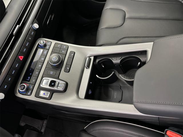Photo of 2025 Abyss Black Pearl Hyundai PALISADE