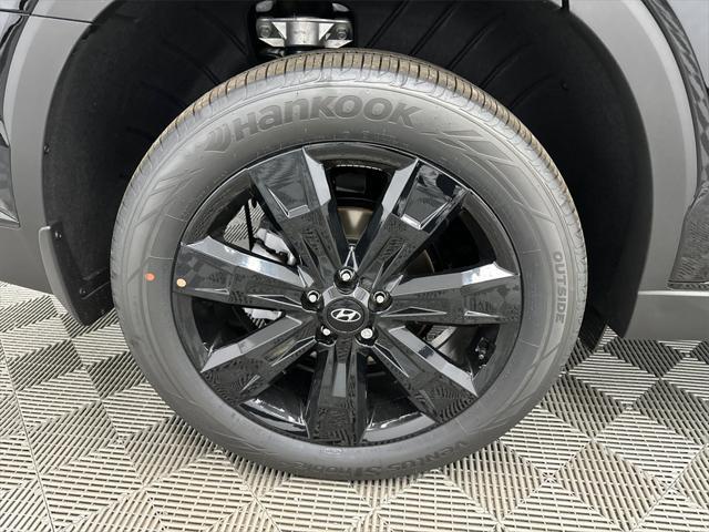 Photo of 2025 Abyss Black Pearl Hyundai PALISADE