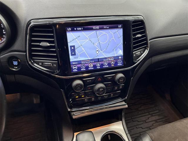 Photo of 2019 Bright White Clearcoat Jeep Grand Cherokee
