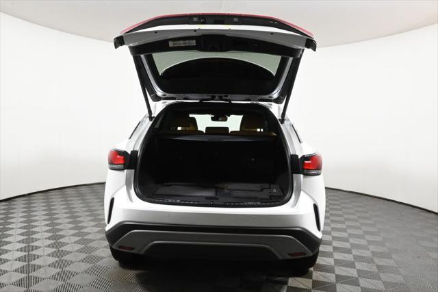 Photo of 2024 Eminent White Pearl Lexus RX 350