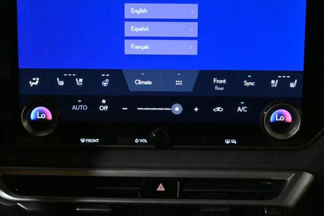 Photo of 2024 Eminent White Pearl Lexus RX 350