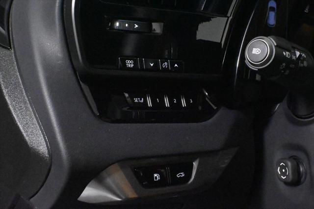 Photo of 2024 Eminent White Pearl Lexus RX 350