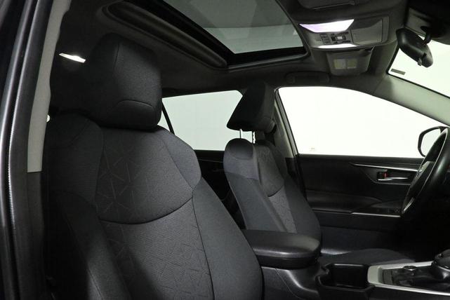 Photo of 2022 Midnight Black Metallic Toyota RAV4 Hybrid
