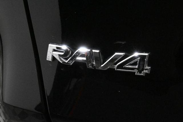 Photo of 2022 Midnight Black Metallic Toyota RAV4 Hybrid