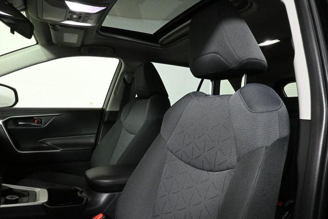 Photo of 2022 Midnight Black Metallic Toyota RAV4 Hybrid