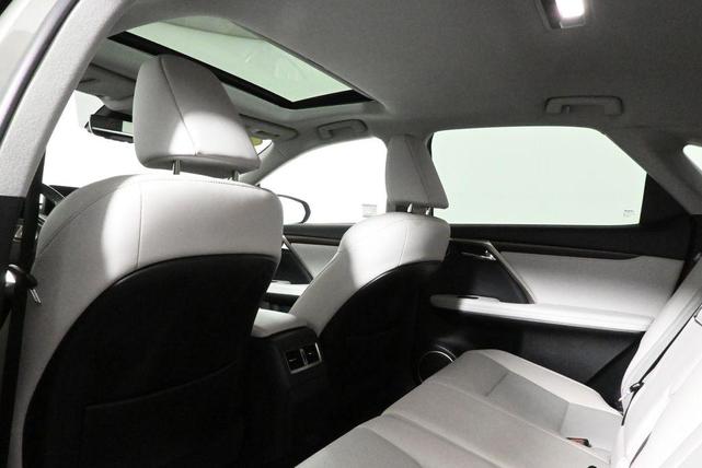 Photo of 2022 Atomic Silver Lexus RX 350
