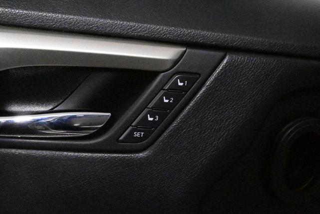 Photo of 2022 Atomic Silver Lexus RX 350