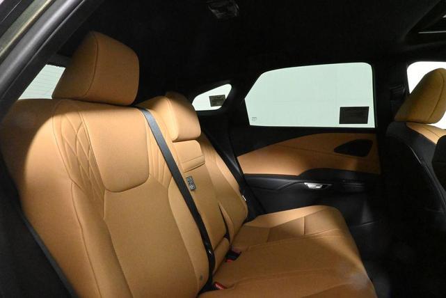 Photo of 2025 Nori Green Pearl Lexus RX 350