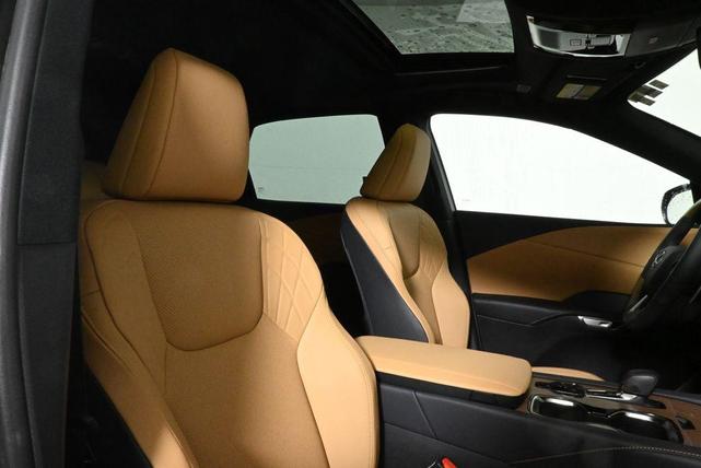 Photo of 2025 Nori Green Pearl Lexus RX 350