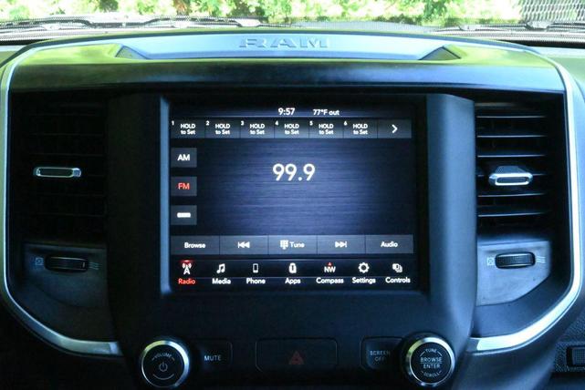 Photo of 2021 Diamond Black Crystal Pearlcoat RAM 1500